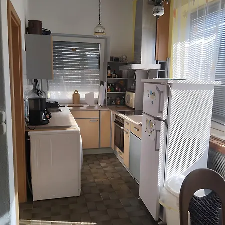 Schoenes 5 Pers Appartement Schieder-Schwalenberg