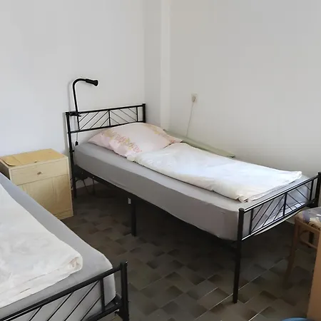 Schoenes 5 Pers Appartement *